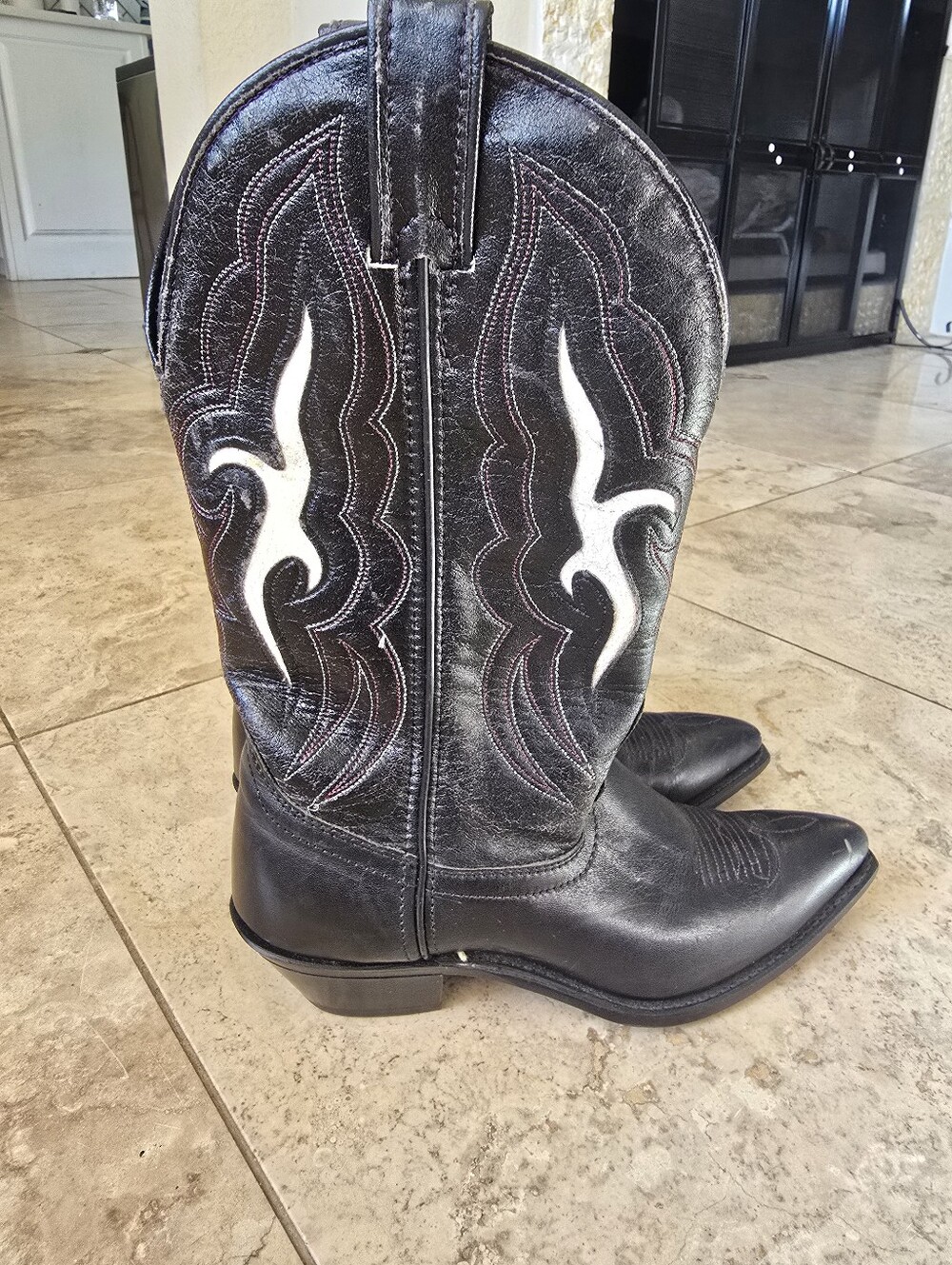 Laredo Women's Black And White Cowboy Boots Size 6.5